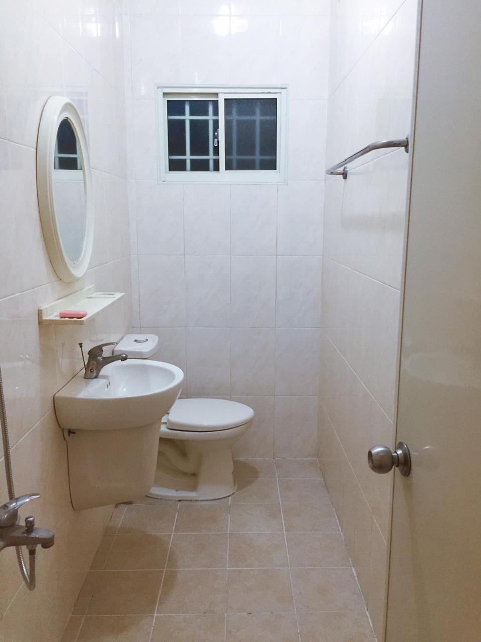 巷弄內的老宅 Otel Pingtung Dış mekan fotoğraf